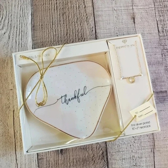 "Thankful" 2pc Pave Circle Necklace & Trinket Tray Set - Picture 1 of 5